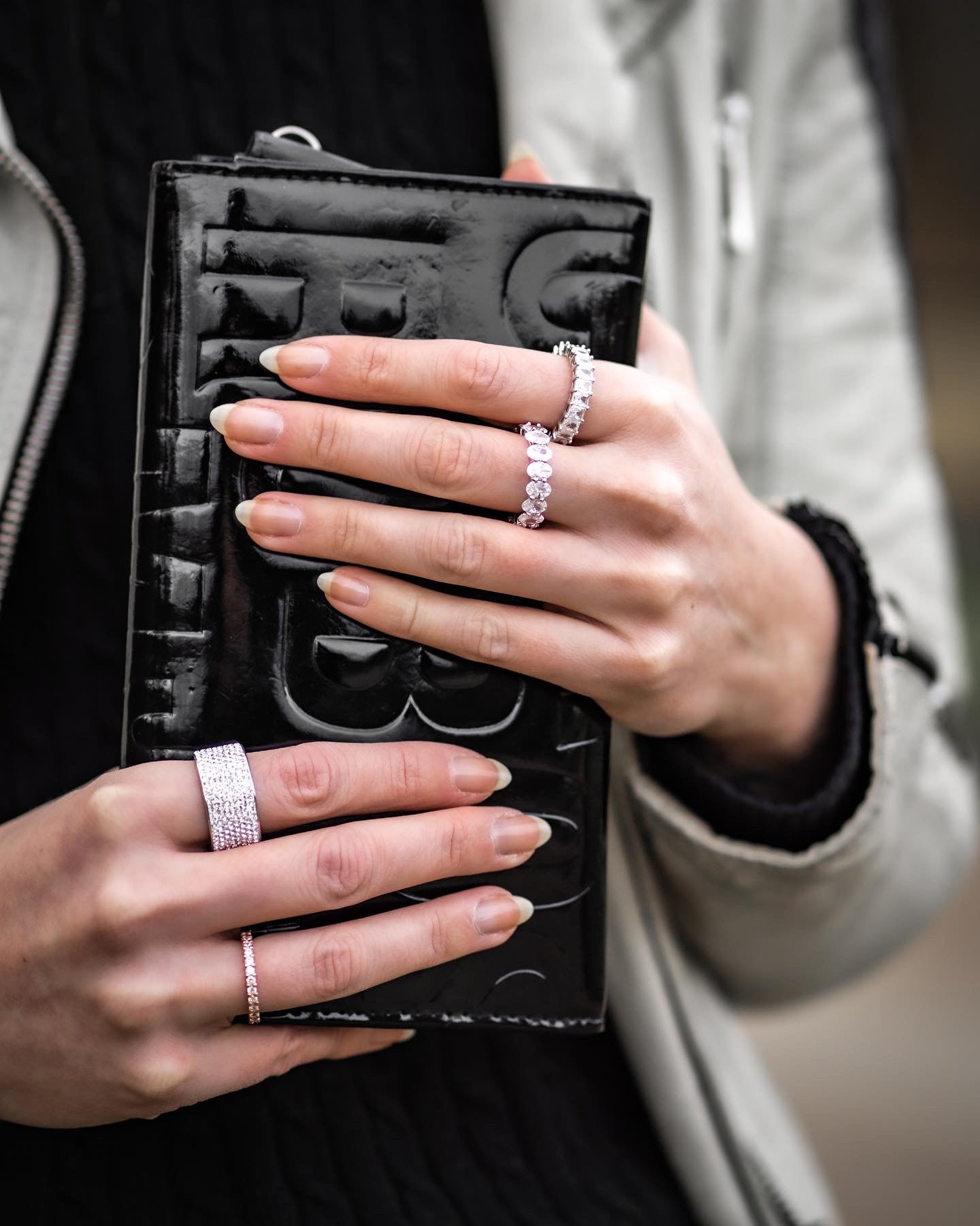 Oval Ring