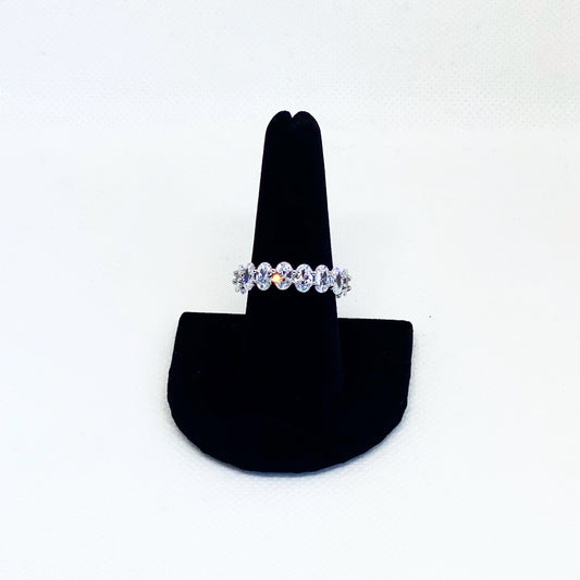 Oval Ring